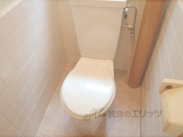 トイレ　お風呂トイレ別です