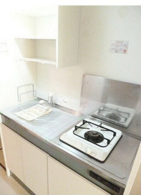 キッチン　参考写真　同物件別部屋