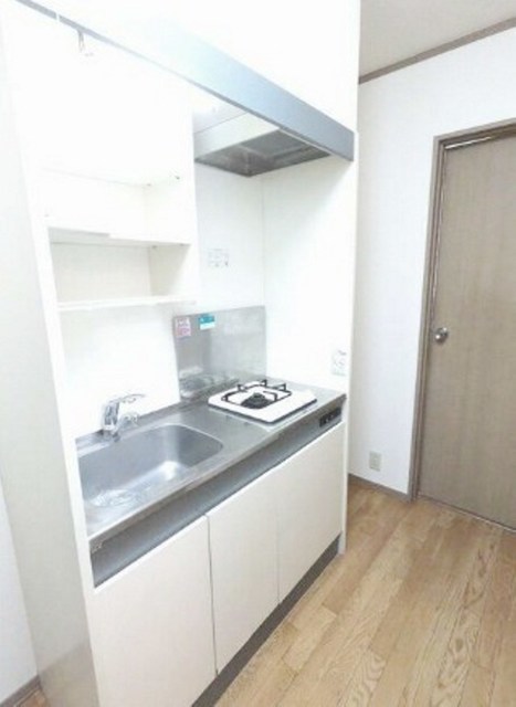 キッチン　参考写真　同物件別部屋