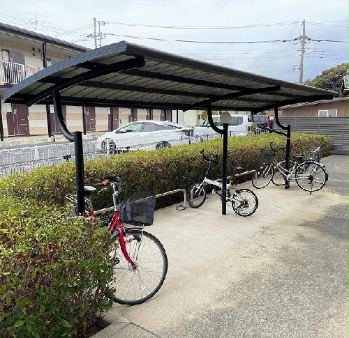 その他共有部分　屋根付き駐輪場