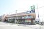 スーパー　ライフ西淡路店（スーパー）まで562m