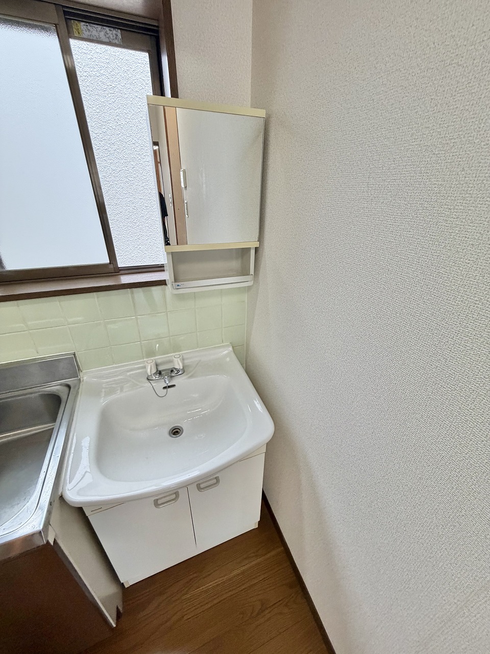 ＪＲ山陽本線 新長田駅 徒歩4分 2階建 築27年の内装写真