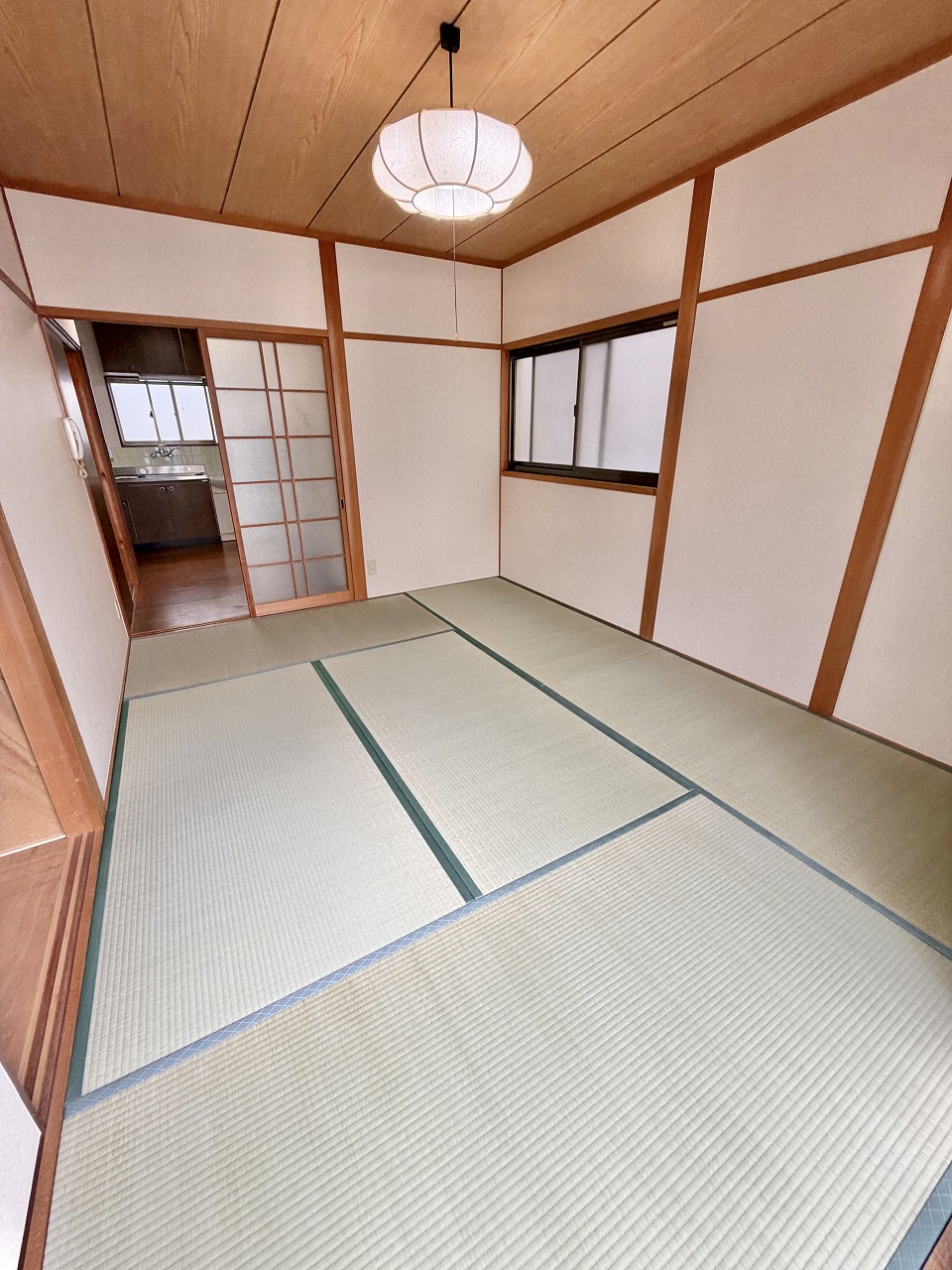 ＪＲ山陽本線 新長田駅 徒歩4分 2階建 築27年の居間写真