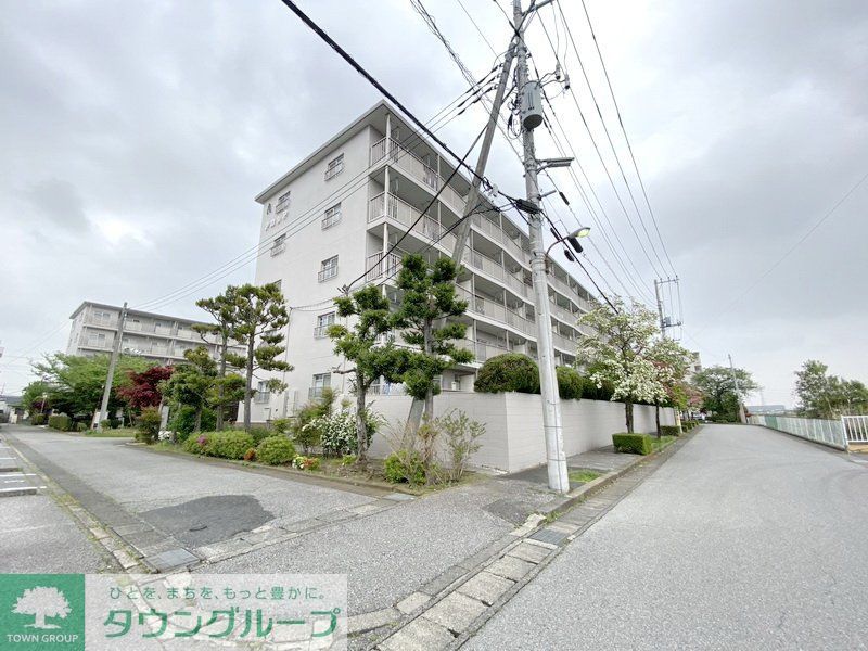 エントランス　外観