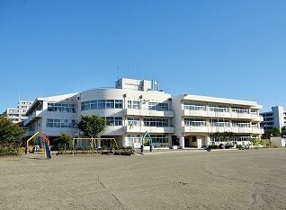 小学校　仙台市立長町南小学校（小学校）まで1057m