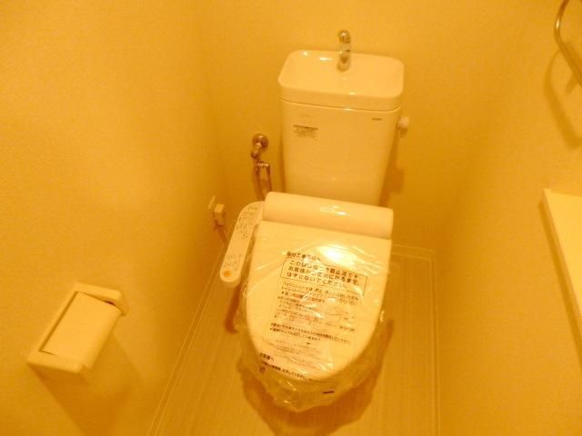 トイレ　★安心の温水洗浄便座★