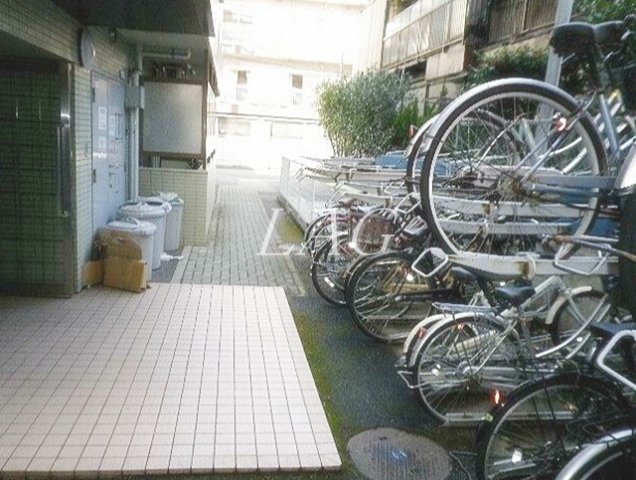 その他共有部分　駐輪場です。
