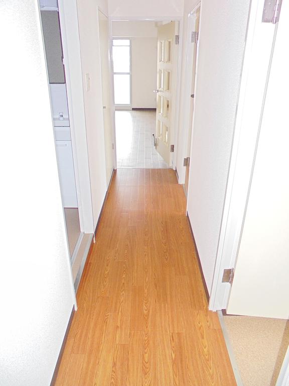 玄関　※別部屋参考写真☆玄関から☆