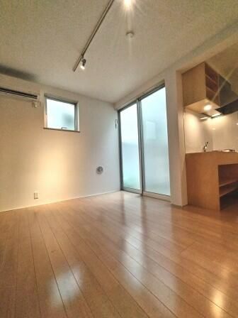 居室・リビング　サザンクロス板橋III  板橋区仲宿46