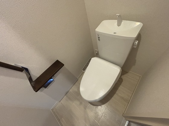 トイレ　※別部屋の写真です