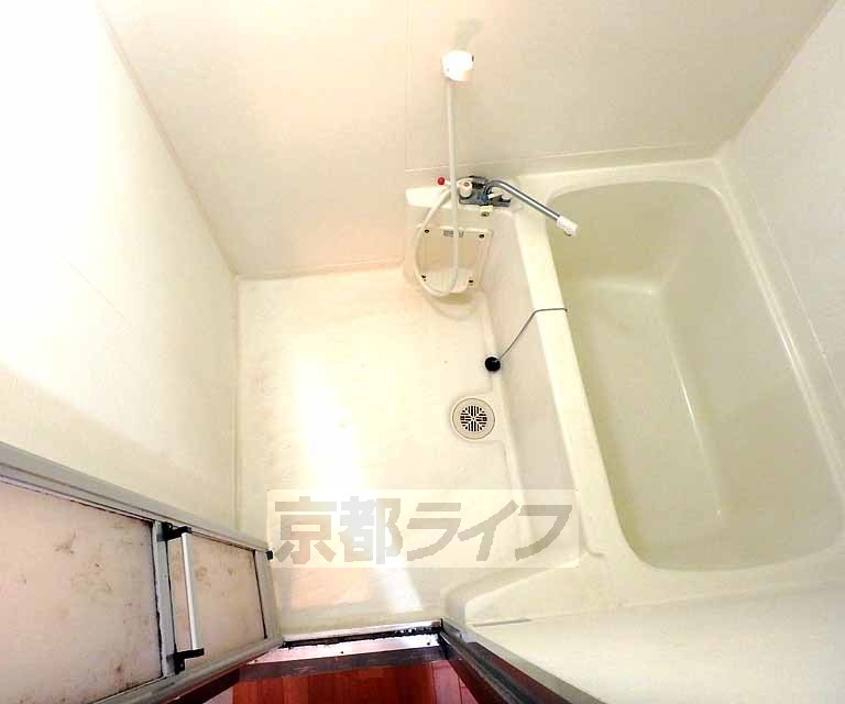 バス・シャワールーム　一日の疲れを癒すバスルーム