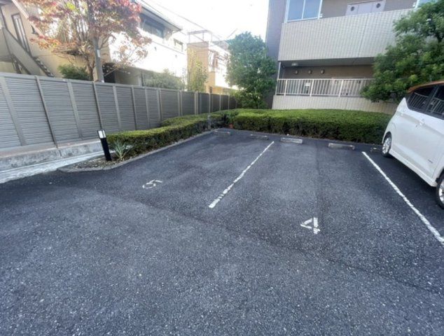 駐車場　☆駐車場☆