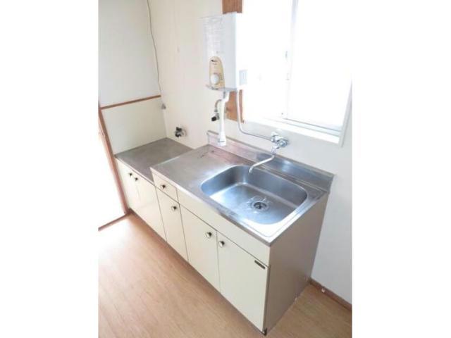 キッチン　※別部屋写真