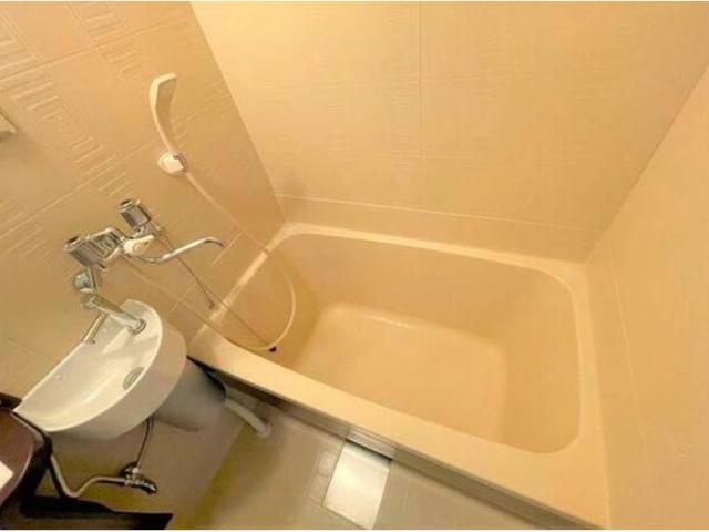 バス・シャワールーム　※別部屋写真