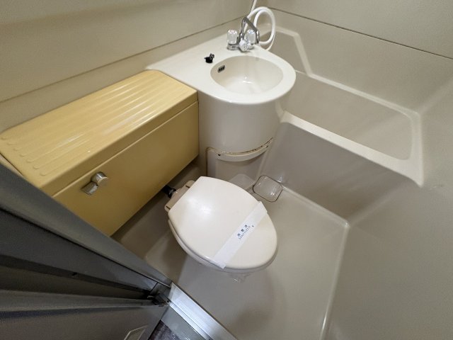 トイレ　シンプルで使いやすいトイレです