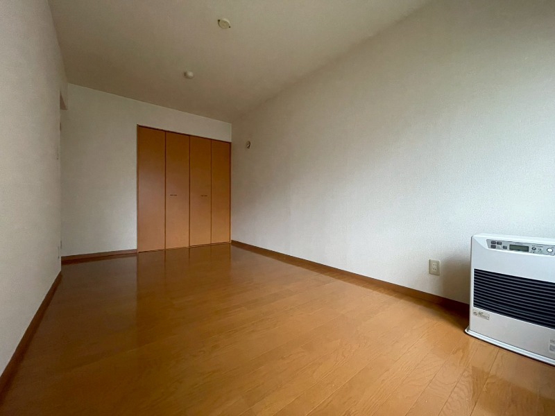 その他部屋・スペース　寝室です。部屋をどう使うかはあなた次第です！