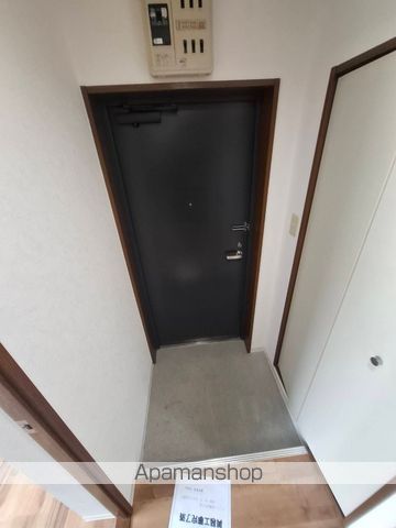レクシア服部本町の玄関写真