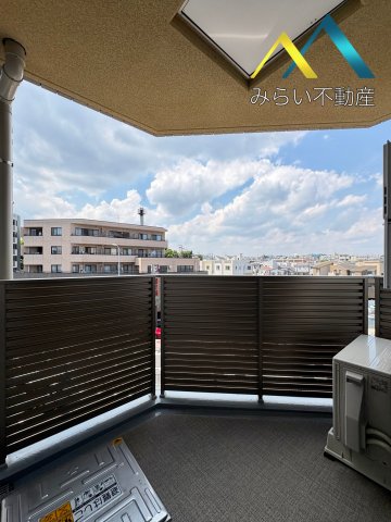 バルコニー　自社撮影写真