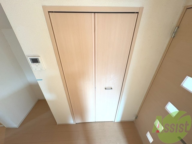 収納　こちらの収納は、リビングに設置されていました。