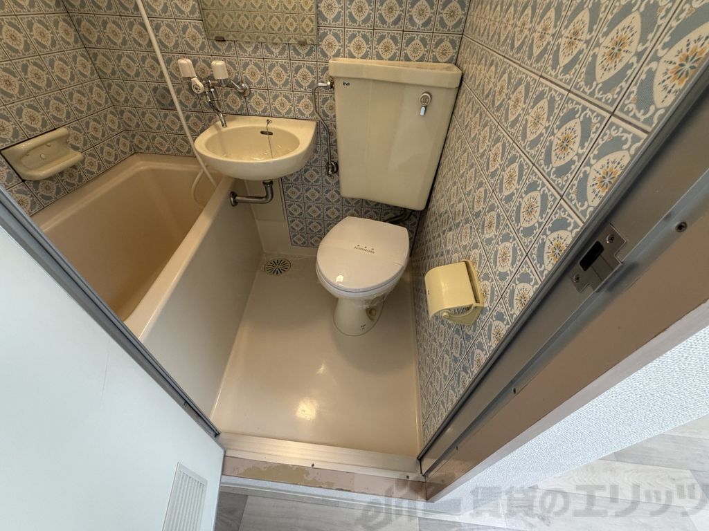 プロヴァンスのトイレ写真