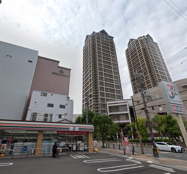 コンビニ　セブンイレブンJR堺市駅前店（コンビニ）まで539m