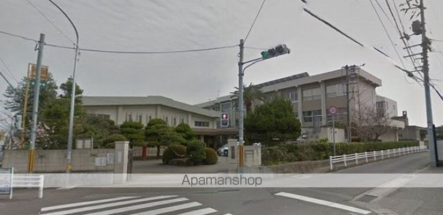 小学校　高松市立林小学校（小学校）まで1846m