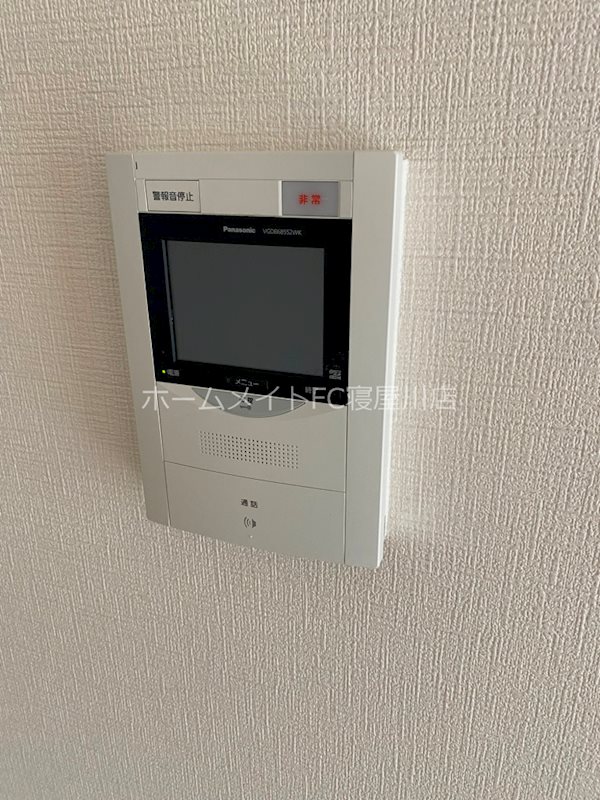 セキュリティ　モニター付きインターホン