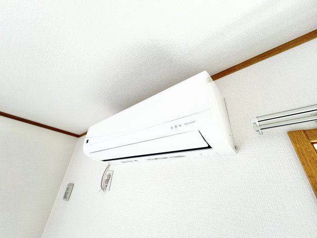 その他設備　エアコンは各部屋にあります。