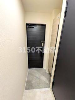玄関　※現在建築中、完成前です。