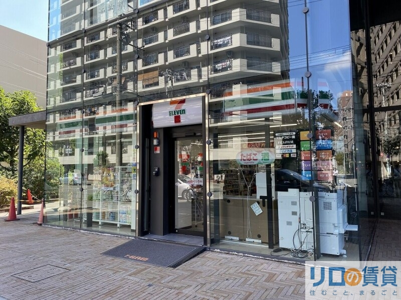 コンビニ　セブンイレブン新大阪ブリックビル店（コンビニ）まで521m