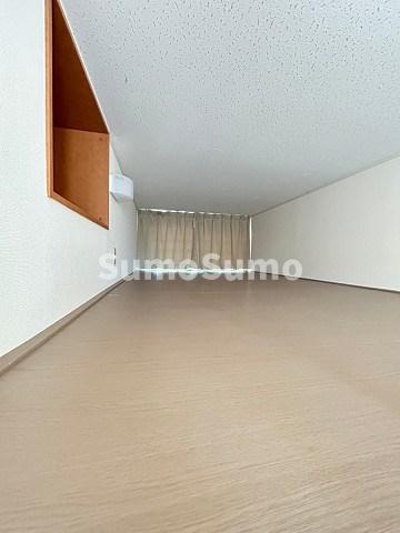 その他部屋・スペース　落ち着いて過ごせるお部屋なので、寝室にいかがでしょうか