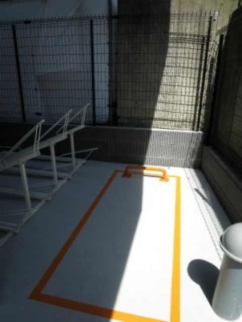 駐車場　バイク置き場