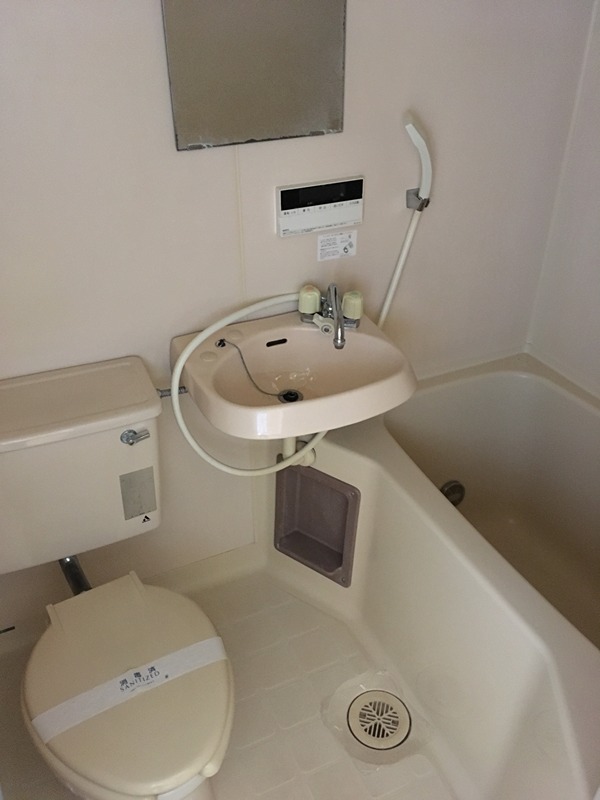 バス・シャワールーム　別部屋参考写真