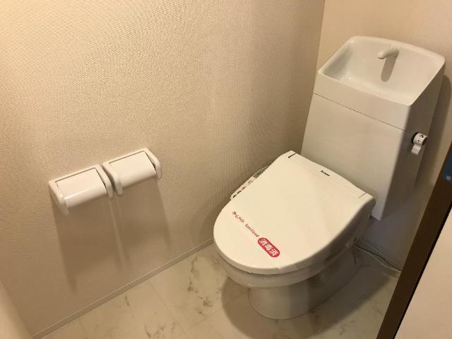 トイレ　シャワー付トイレ（イメージ）