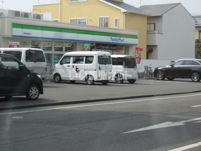 コンビニ　ファミリーマート 静岡城東町店（コンビニ）まで376m