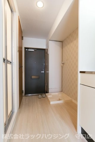 居室・リビング　反転タイプあり 同仕様写真となります。