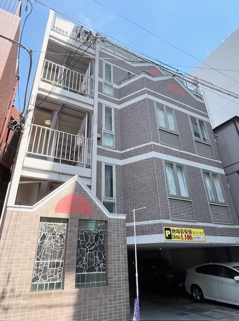 建物外観　大宮駅徒歩６分（４８０ｍ）