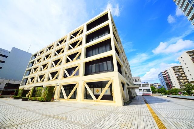 役所　横浜市保土ケ谷区役所（役所）まで1041m