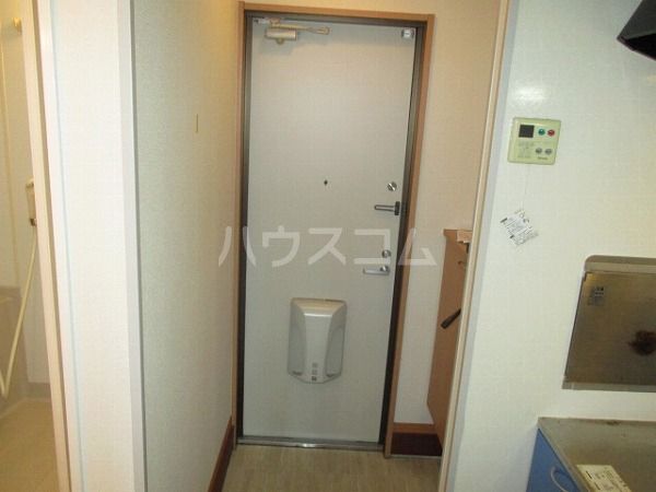 フォーサイト大西の玄関写真