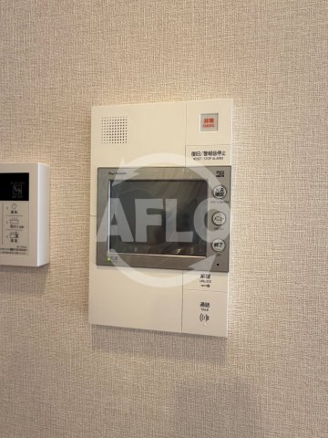 セキュリティ　スプランディッド本町グラン　モニター付きインターホン