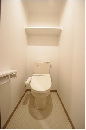 熊本市電上熊本線 新町駅 徒歩5分 9階建 築10年のトイレ写真