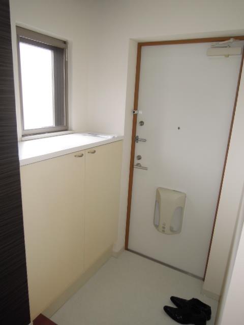 玄関　他の部屋です