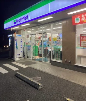 コンビニ　ファミリーマート 八王子東中野店（コンビニ）まで341m