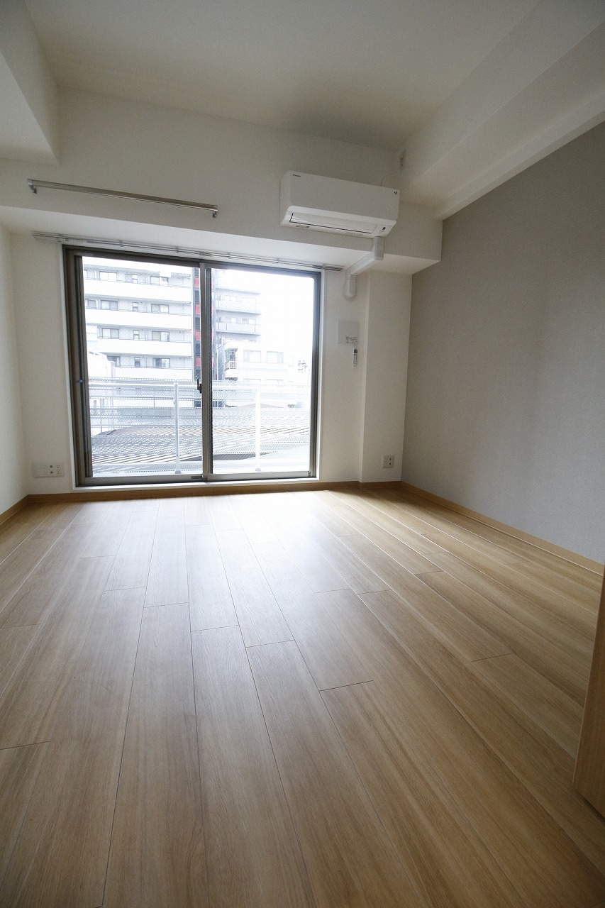 居室・リビング　別の部屋の写真です