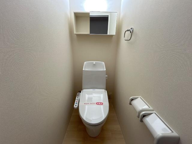 トイレ　シャワー付トイレ