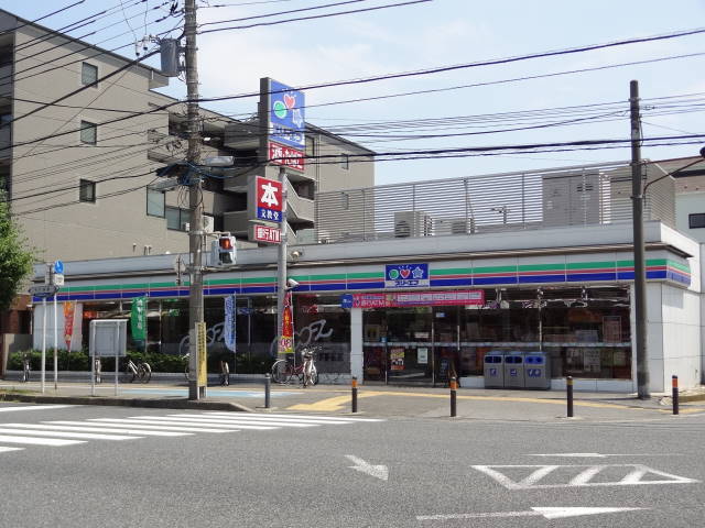 コンビニ　スリーエフ（コンビニ）まで150m