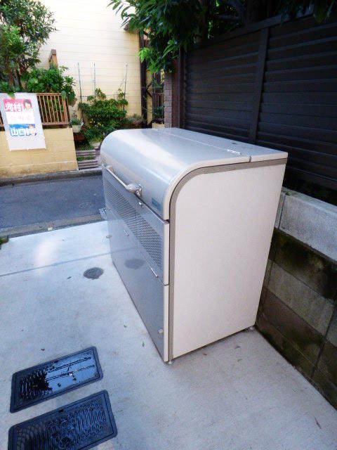 スパッツィオ南烏山の外観写真