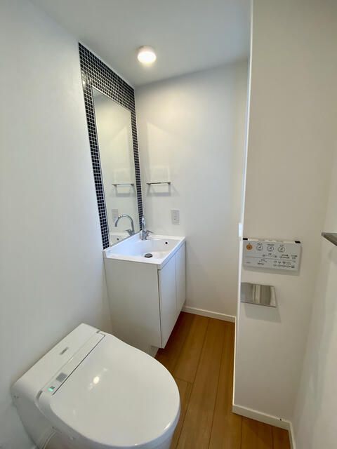 スパッツィオ南烏山のトイレ写真