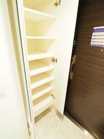 東急目黒線 西小山駅 徒歩5分 4階建 築9年の内装写真