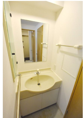 洗面設備　※同タイプ部屋の写真です